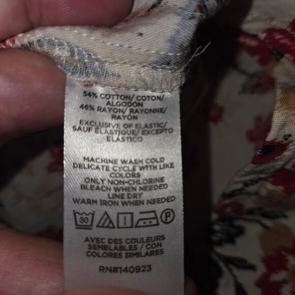 Loft Floral Mock Neck Boho Blouse Top Size Medium - Picture 8 of 8